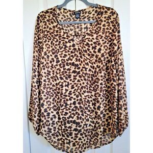 Torrid 0 Leopard‎ Print Blouse Top Elastic Gathered Long Sleeve Keyhole Neckline